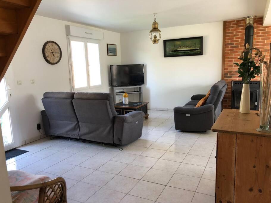 Maison Familiale A 1Km De La Mer Blainville-sur-Mer Exterior foto